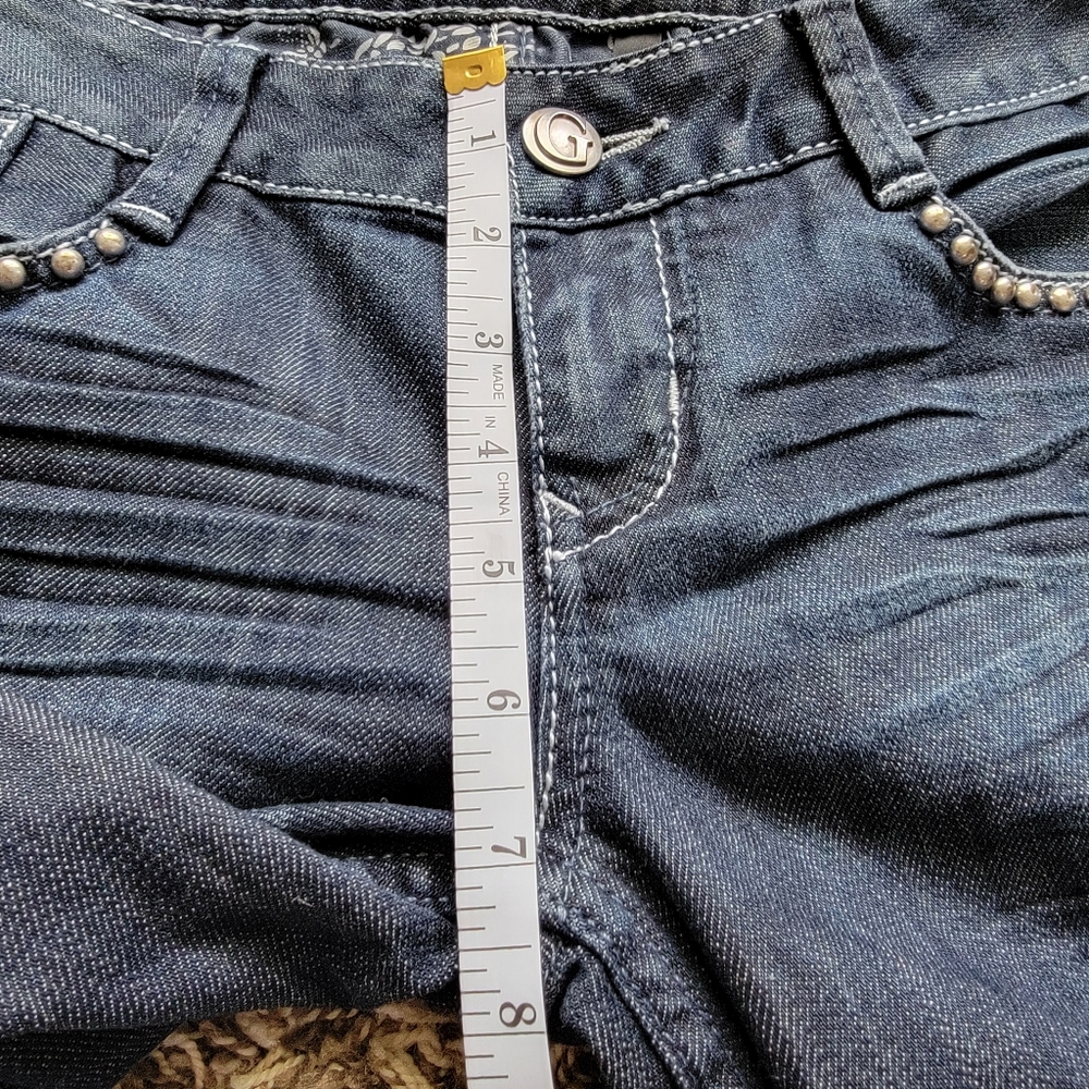 Guess Jean Shorts - Picture 10 of 10